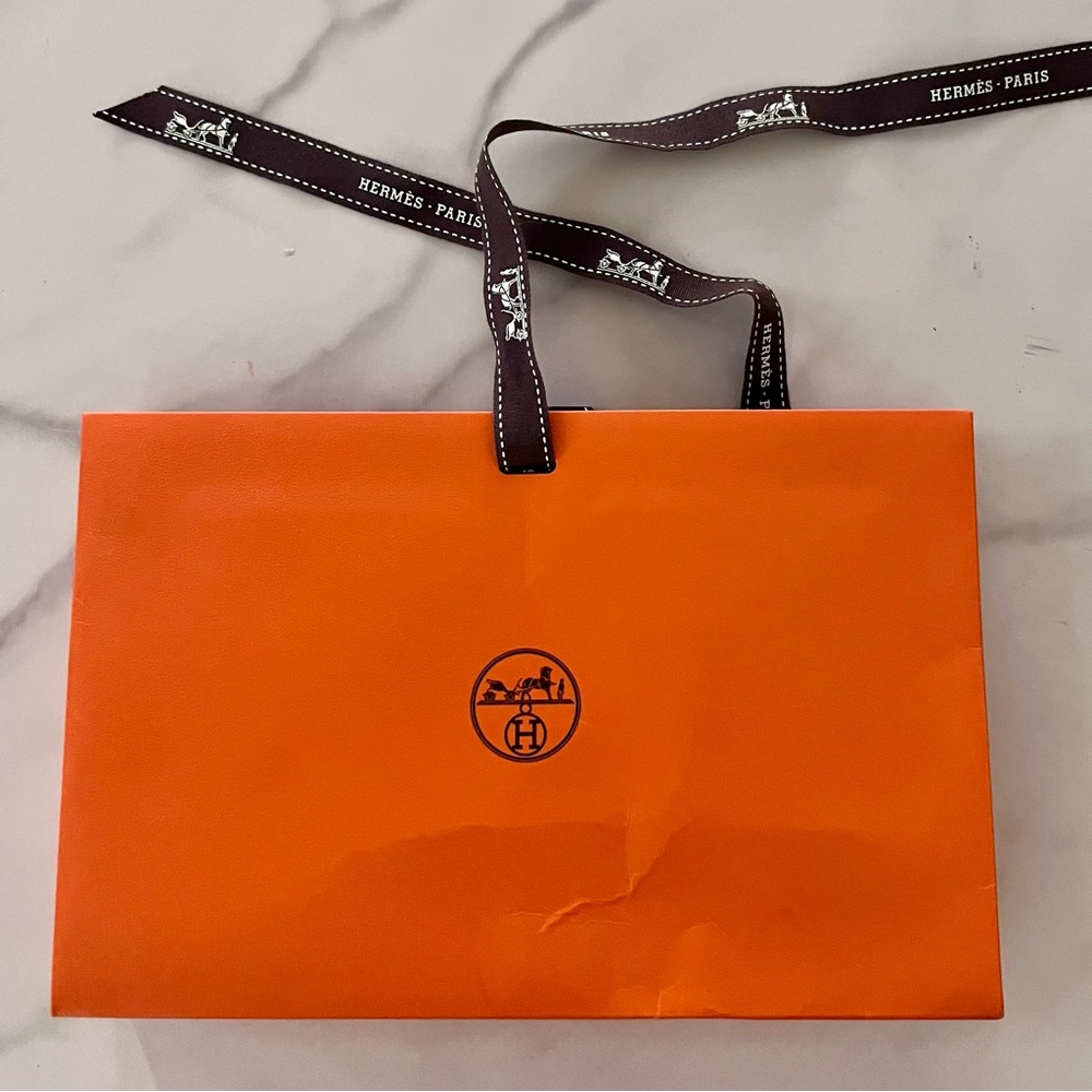Hermès Orange Gift Bag with Logo Ribbon